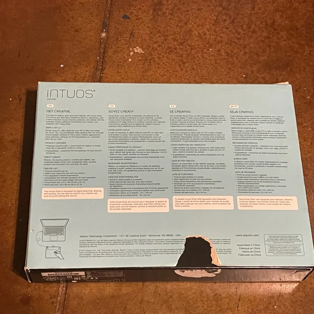 Wacom — Intuos Drawing tablet + pen!!✍️✍️